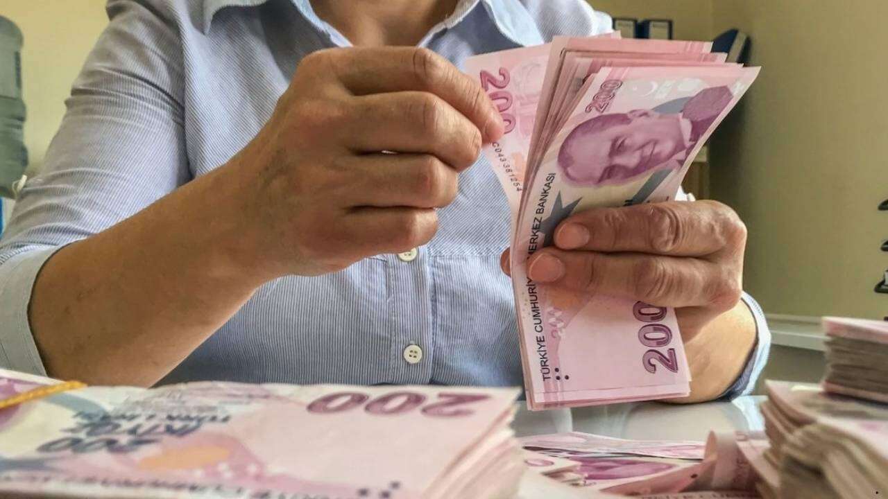Mahkemeden binlerce kişiye emeklilik müjdesi: SGK düğmeye bastı, maaş almaya başlayacaklar! 6